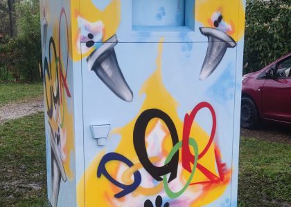 Borne relai customisée